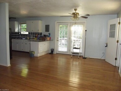 353 Hoover Hill Rd, Asheboro, NC 27205 - photo 3