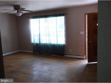 113 Cumberland Ave, Tamaqua, PA 18252 - photo 4
