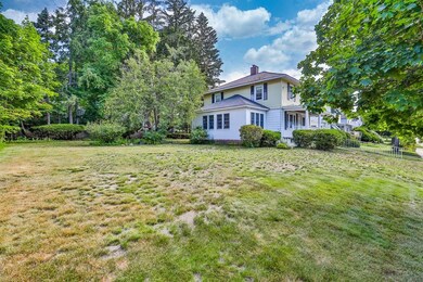 29 Hall Ave, Nashua, NH 03064 - photo 4