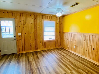 1604 Andrea Dr, Bay City, TX 77414 - photo 6