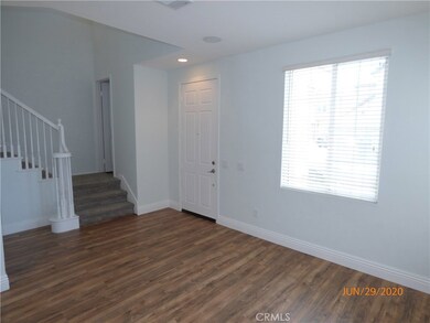 23239 Barnacle Ln, Valencia, CA 91355 - photo 4