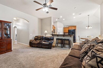 4309 Snowy Owl Dr, Norman, OK 73072 - photo 5