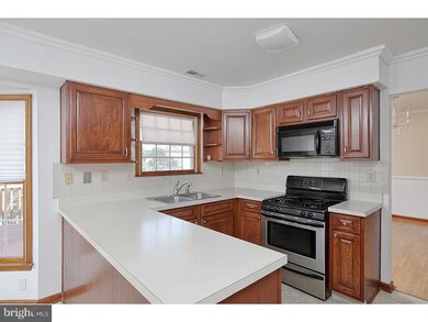 14 Forest Dr, Glassboro, NJ 08028 - photo 3