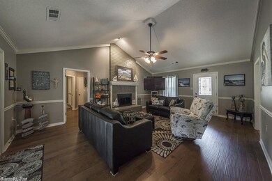 406 Galina St, Beebe, AR 72012 - photo 2