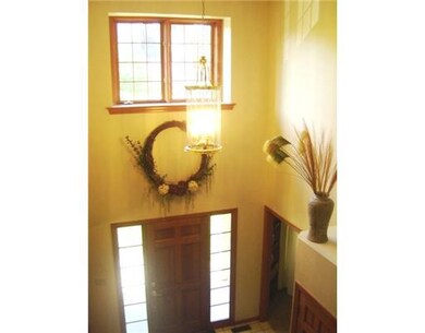 Entry/Foyer. WELCOME YOUR GUESTS INTO THE SPACIOUS