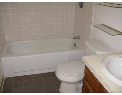 255 Beacon St unit 2C, Somerville, MA 02143 - photo 7