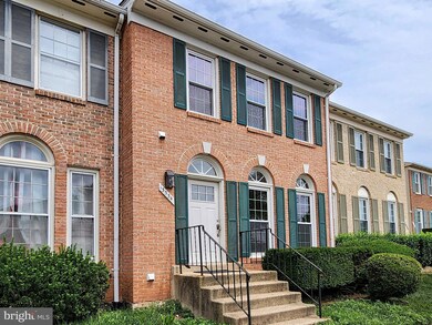 13334 Foxhole Dr, Fairfax, VA 22033 - photo 2