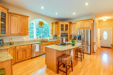 Open Kitchen