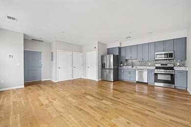 295 Broadway unit 4, Bayonne, NJ 07002 - photo 2