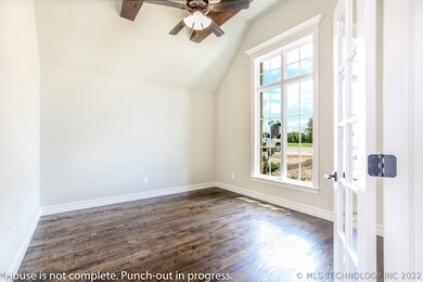 8716 E Iola St, Broken Arrow, OK 74014 - photo 3