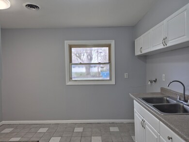 3326 Delaware St, Gary, IN 46409 - photo 6