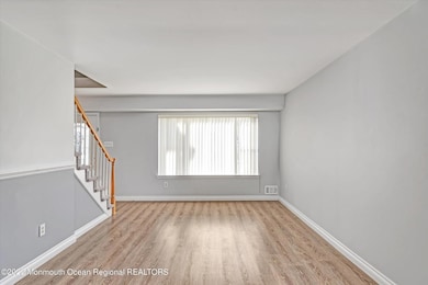 113 Appletree Rd, Howell, NJ 07731 - photo 6