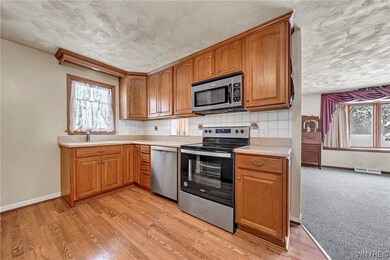 706 Shad St, North Tonawanda, NY 14120 - photo 7