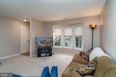 1503 Lowell Ct, Crofton, MD 21114 - photo 5