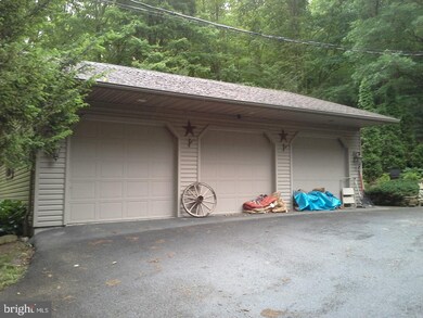 8548 State Route 209, Williamstown, PA 17098 - photo 3