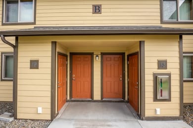 703 S 12th St, La Grande, OR 97850 - photo 3