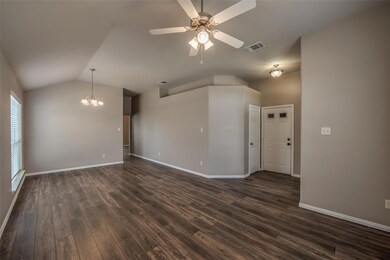 211 Sweetwater Dr, Weatherford, TX 76086 - photo 7