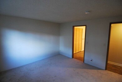 20161 Vikings Crest Loop NE unit 5-103, Poulsbo, WA 98370 - photo 5