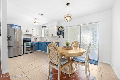 2558 Stratford Dr, Cocoa, FL 32926 - photo 5