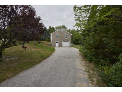 19 Fairfield Rd, Sandown, NH 03873 - photo 6