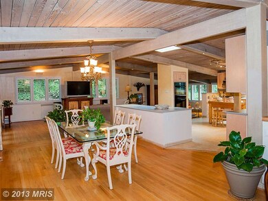 3525 Glenbrook Rd, Fairfax, VA 22031 - photo 6