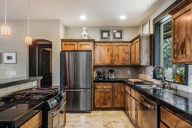 3421 NW Bryce Canyon Ln, Bend, OR 97701 - photo 7