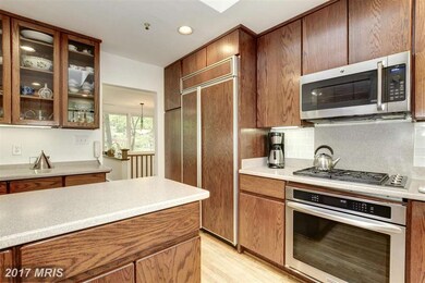 11009 Fawsett Rd, Potomac, MD 20854 - photo 5