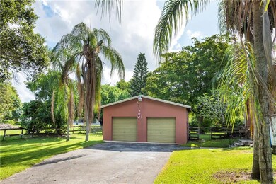 1920 SW 117th Ave, Davie, FL 33325 - photo 2