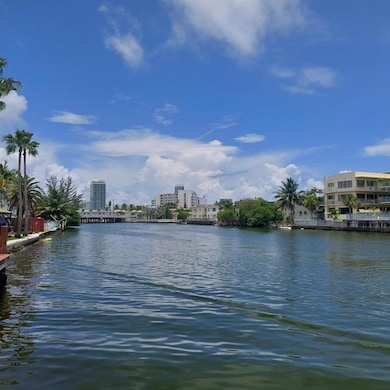 110 S Shore Dr unit 5C, Miami Beach, FL 33141 - photo 6