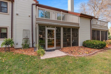 1820 Ridgeway Dr unit 11B, de Pere, WI 54115 - photo 2