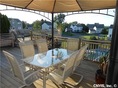 104 Bette Cir, Chittenango, NY 13037 - photo 4