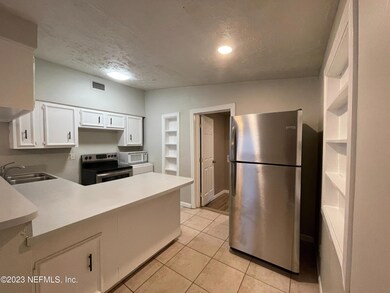 6328 Delacy Rd, Jacksonville, FL 32244 - photo 4