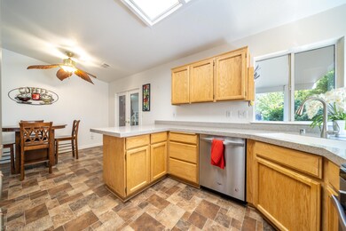Lots of cabinets