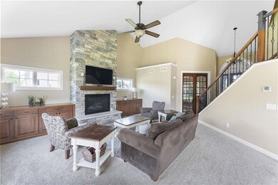 868 Augusta Dr, Oregon, WI 53575 - photo 4