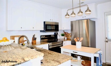 919 Barracuda Ave, Statesville, NC 28677 - photo 3