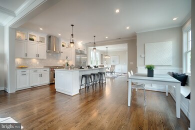 7015 Haycock Rd, Falls Church, VA 22043 - photo 7