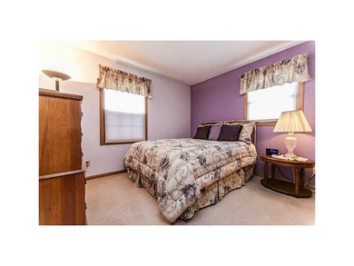 1099 Valley Park St, Marion, IA 52302 - photo 6