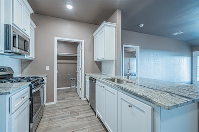 1620 Highland Loop, Guthrie, OK 73044 - photo 5