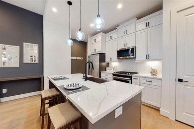 1722 Laverne St, Houston, TX 77080 - photo 5