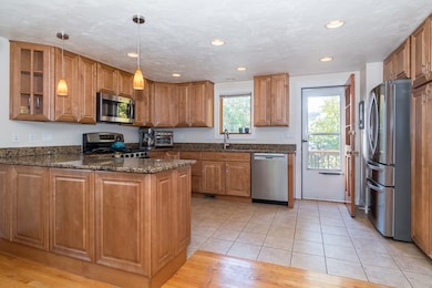 10 University Park, Waltham, MA 02453 - photo 2