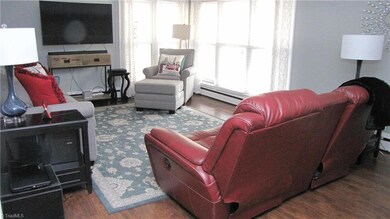 915 E Fairfield Rd, High Point, NC 27263 - photo 4