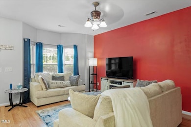 06-300 Gilman Ln Unit 101 [2246487]_06