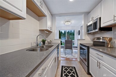 12631 NE 9th Place unit C210, Bellevue, WA 98005 - photo 5