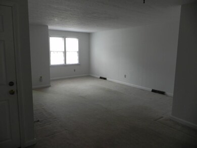 523 Washington St unit B6, Pembroke, MA 02359 - photo 4