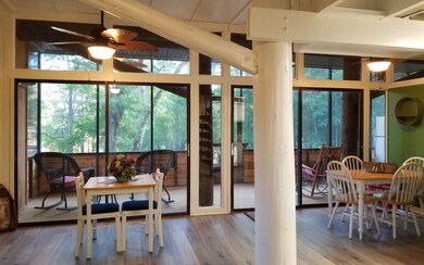 726 SW Santa fe Dr, Fort White, FL 32038 - photo 4