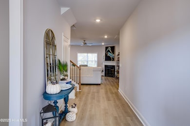 1005 Dynamic One Dr, New Bern, NC 28562 - photo 4