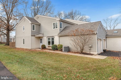 333 Dorset Ct unit 333, Doylestown, PA 18901 - photo 2