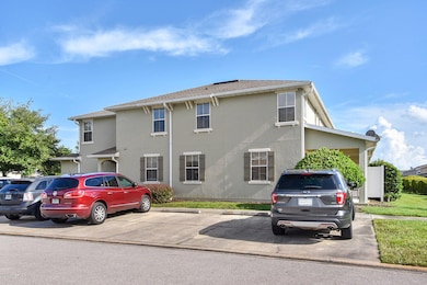 2324 Red Moon Dr, Jacksonville, FL 32216 - photo 4