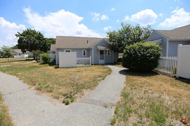 1063 James St, Chicopee, MA 01022 - photo 4