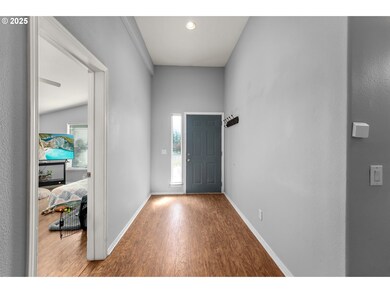 146 Ruby May Way, Roseburg, OR 97471 - photo 5